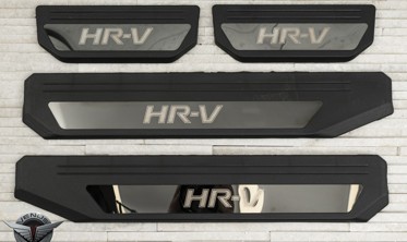 защитные накладки на порожки Honda HR-V  фото
