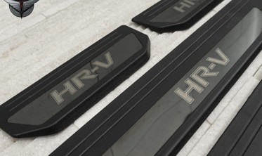 защитные накладки на порожки Honda HR-V  фото