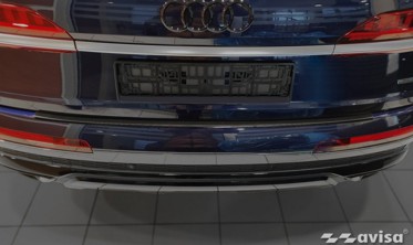 Защитная накладка заднего бампера Audi Q7 2 черная фото