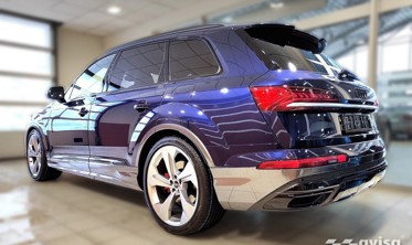 Защитная накладка заднего бампера Audi Q7 2 черная фото