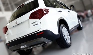 Захисна накладка заднього бампера SUZUKI VITARA 2 чорна фото