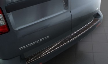 Защитная накладка для заднего бампера VW T5, T6 черная фото