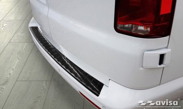 Защитная накладка для заднего бампера VW T5, T6 черная фото
