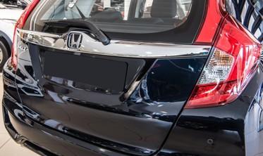 накладка на кришку багажника HONDA HONDA JAZZ IV 2017-2020 фото