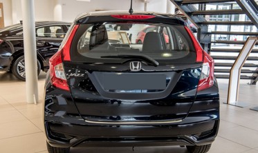 защитная накладка на задний бампер HONDA JAZZ 2015+ фото