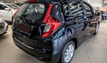 защитная накладка на задний бампер HONDA JAZZ 2015+ фото