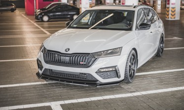 Дифузор переднього бампера Skoda Octavia RS MK4 вер.1 фото