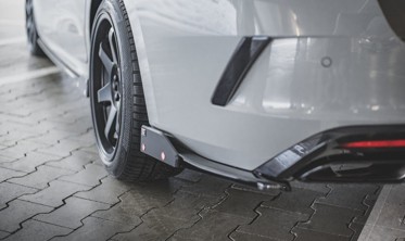 Комплект боковые накладок заднего бампера Skoda Octavia RS MK4  фото