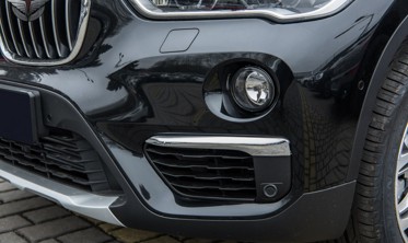 хром накладки противотуманок передних BMW X1 фото