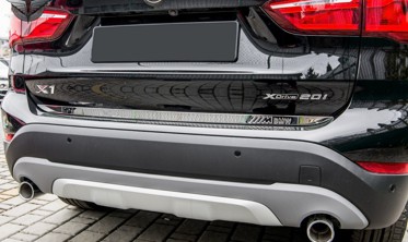 хром накладка на крышку багажника BMW X1 фото