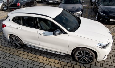 пороги (подножки боковые) BMW X2 фото