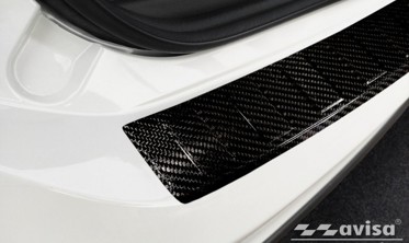 Карбоновая накладка на бортик заднего бампера Ford Focus 4 Hatchback фото