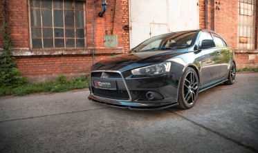 Накладка переднього бампера Mitsubishi Lancer X Sportback фото