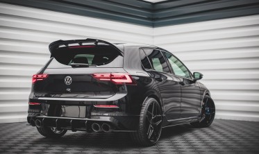 Центральная вставка для заднего бампера с вертикальными ребрами STREET PRO Volkswagen Golf R MK8 фото