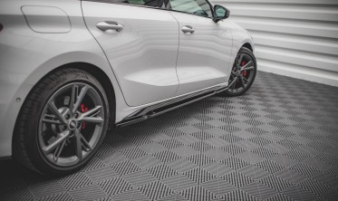 Тюнінгові накладки під бічні пороги Audi S3/A3 S-line 8Y фото