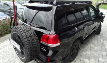 Силовой задний бампер Toyota Land Cruiser J200 фото
