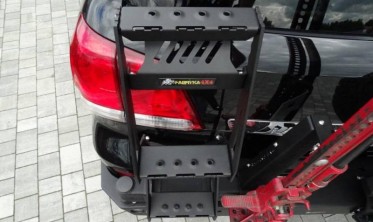 Сходи Toyota Land Cruiser J200 фото