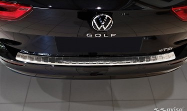 Захисна накладка (ліства) заднього бампера Volkswagen Golf VIII універсал фото