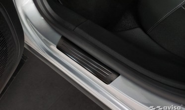 защитные накладки на порожки Citroen C4 III / e-C4, черные фото