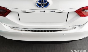 защитная накладка заднего бампера Toyota Camry фото