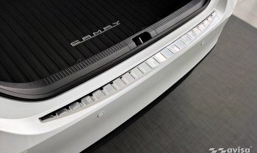 защитная накладка заднего бампера Toyota Camry фото