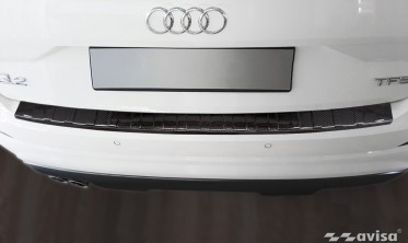карбонова накладка на задній бампер Audi Q2 Crossover фото