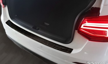 карбонова накладка на задній бампер Audi Q2 Crossover фото
