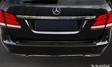 Защитная планка на задний бампер Mercedes E Klasa W212 T-Model (Kombi), карбон фото