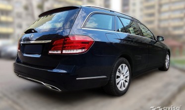 Защитная планка на задний бампер Mercedes E Klasa W212 T-Model (Kombi), карбон фото