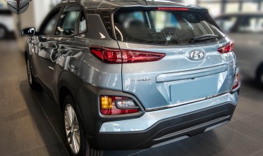 накладка на кромку крышки багажника Hyundai KONA 2017+ фото