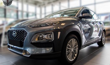 накладки противотуманок передних HYUNDAI KONA 2017+ фото