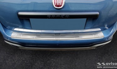 накладка для защиты заднего бампера Fiat Panda III Cross / Panda III Cross Hybrid фото