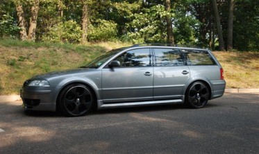 Накладки на пороги VW Passat B5 стиль Votex фото
