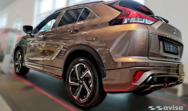 защитная накладка на задний бампер Mitsubishi Eclipse Cross PHEV рестайл фото