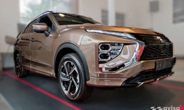защитная накладка на задний бампер Mitsubishi Eclipse Cross PHEV рестайл фото