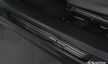 защитные накладки на пороги Subaru Forester 5 фото
