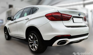 Чорна захисна накладка (ліства) на задній бампер BMW X6 F16 фото