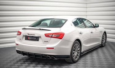 Боковые накладки заднего бампера Maserati Ghibli MK3 фото