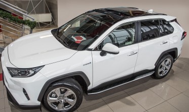 пороги (підніжки бічні) TOYOTA RAV4 з 2019 року фото