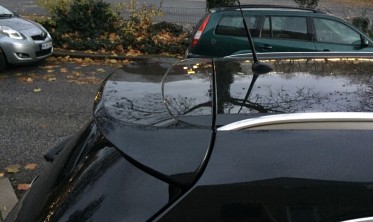 Спойлер кришки багажника Opel Astra J combi фото