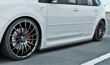 Тюнинговые накладки на пороги Ford Focus ST MK2 фото