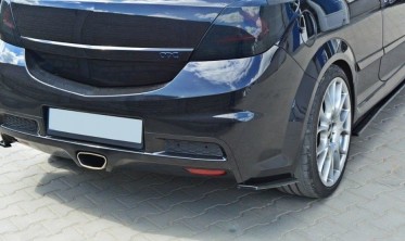 Боковые накладки на задний бампер Opel Astra H (для OPC / VXR) фото