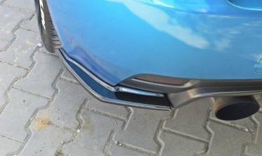Бічні накладки заднього бампера Subaru Impreza WRX STI фото