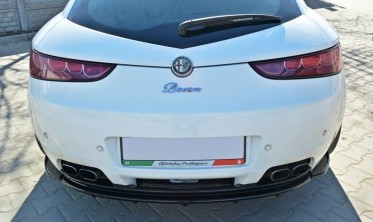 Центральная накладка заднего бампера Alfa Romeo Brera с вертикальными ребрами фото