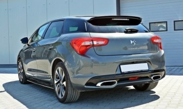 Тюнінгова накладка на спойлер багажника Citroen DS5 фото