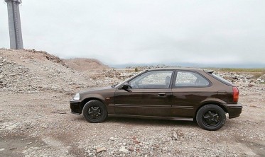 Тюнинговый диффузор под передний бампер Honda Civic MK6 EJ9 фото