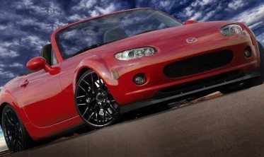 Тюнінг накладка під передній бампер Mazda MX5 NC фото