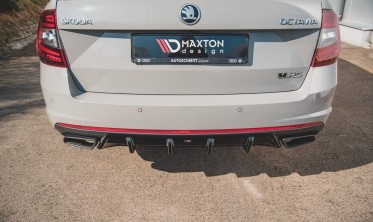 Центральная накладка заднего бампера Skoda Octavia RS MK3 / MK3 FL Hatchback / Estate фото
