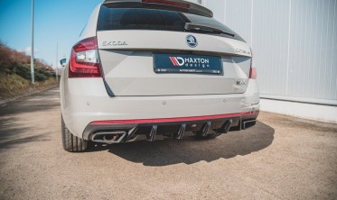 Центральная накладка заднего бампера Skoda Octavia RS MK3 / MK3 FL Hatchback / Estate фото