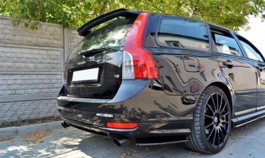 Накладка на спойлер Volvo V50 R-Design рестайл фото